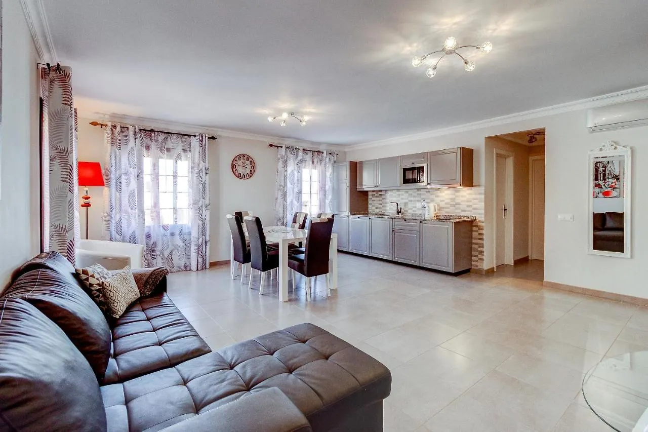 Cozy Two Bedroom Apartment In San Blas Golf Del Sur Tenerife San Miguel de Abona