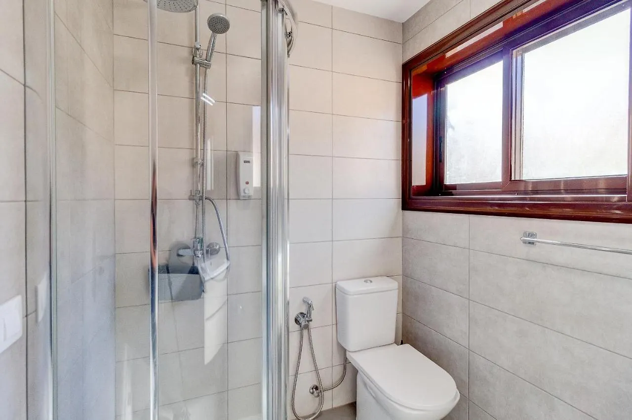 Cozy Two Bedroom Apartment In San Blas Golf Del Sur Tenerife San Miguel de Abona
